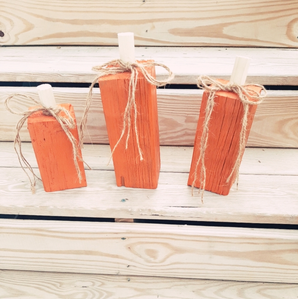 Rustic Pumpkin Set - Picture 2 of 3